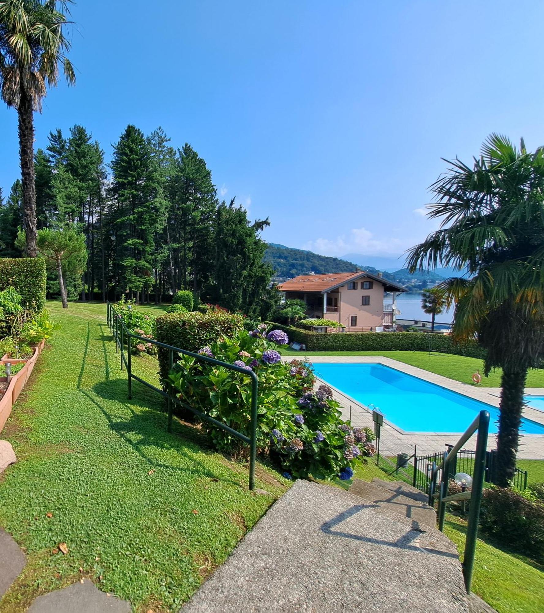Ina Villa Lavena Ponte Tresa Exterior photo